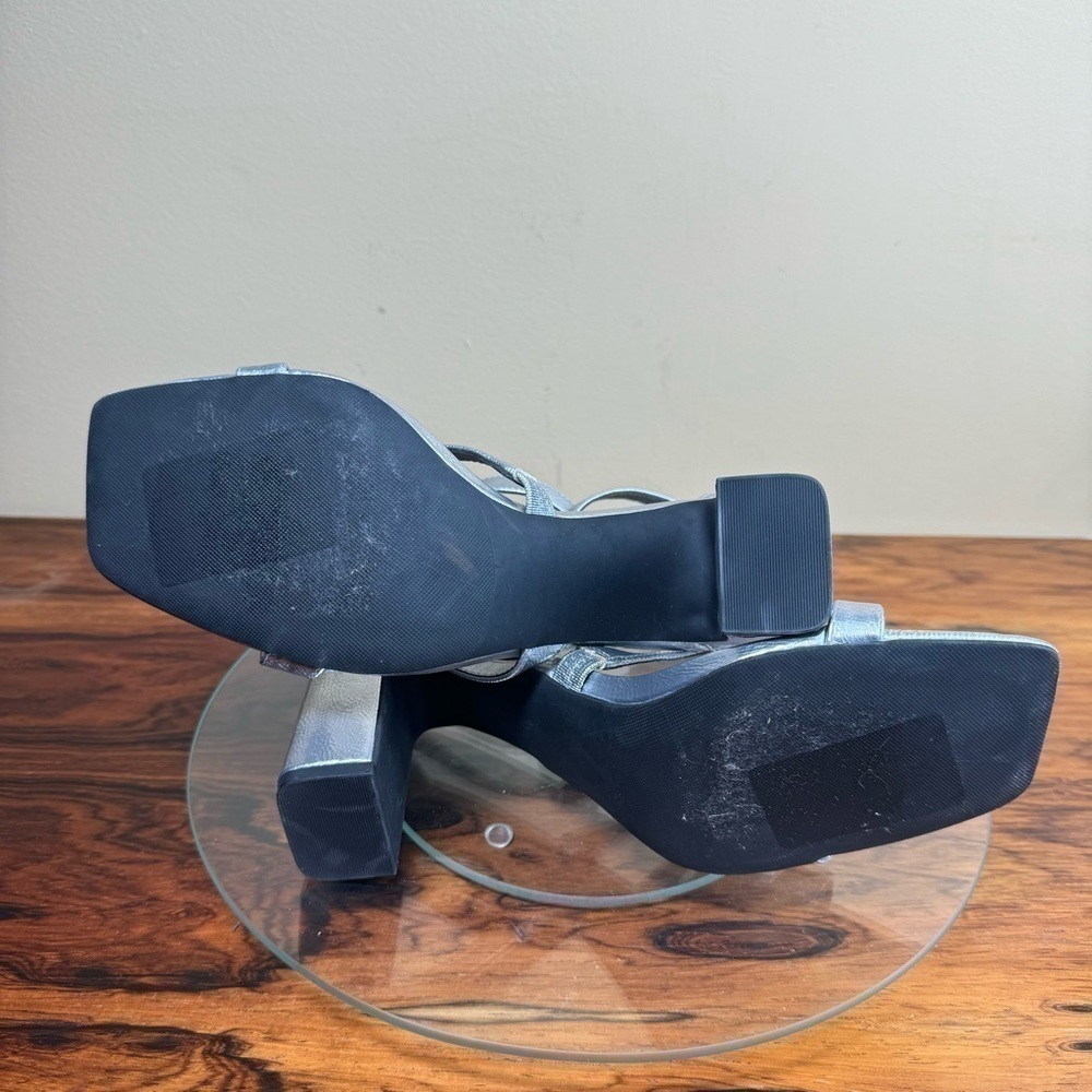 NEW Nordstrom Rack Adelaide Block Heel Sandal silver metallic - Picture 15 of 16